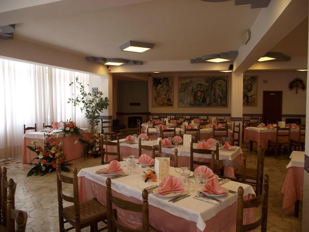 Hotel Ristorante Mosaici Piazza Armerina Dış mekan fotoğraf