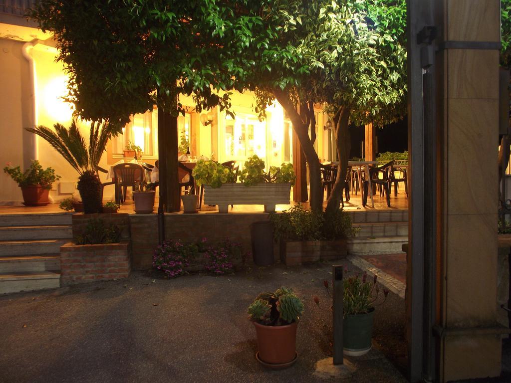 Hotel Ristorante Mosaici Piazza Armerina Dış mekan fotoğraf